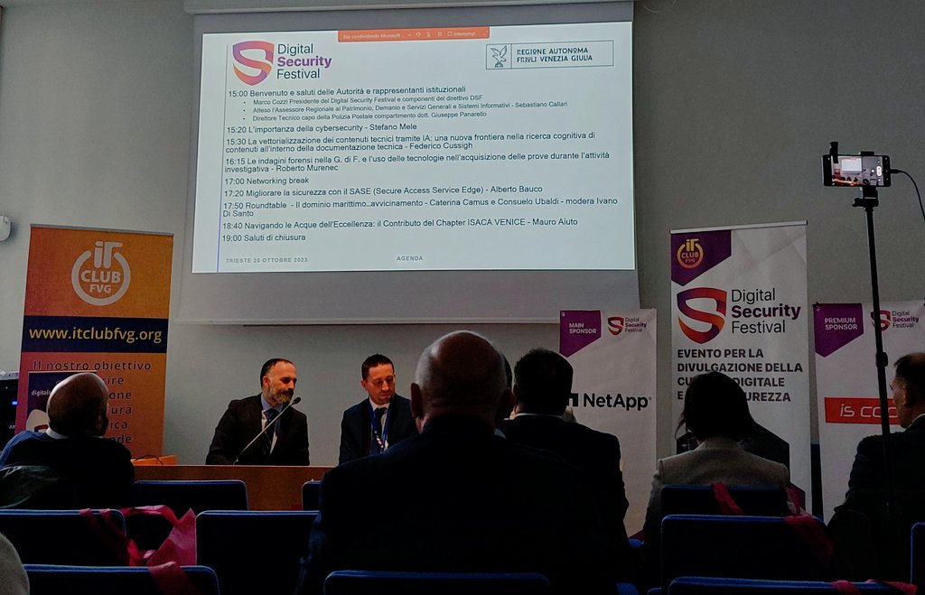 JordanPiscanc's tweet photo. Pomeriggio #cybersecurity iniziando con #AI #ChatGPT applicata alla #security https://t.co/Bfaz1IgUlp