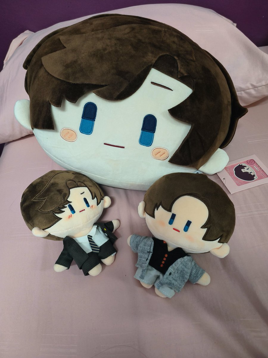 theacaffeyin's tweet image. I'm not like other weebs who buy dakimakuras lol cringe
#idonthaveaproblem