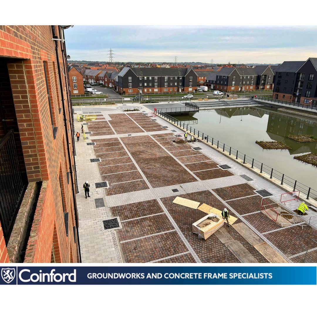 CoinfordUK's tweet image. -Site Update -
Some fabulous photos of Kingsbrook Village 3 nearing completion with only the street furniture still to be installed .
Excellent Work to All Involved!!!
#Coinford #Groundworks #Infrastructure #Substructures #Externalworks #canalbasin  #Barrettnorththames