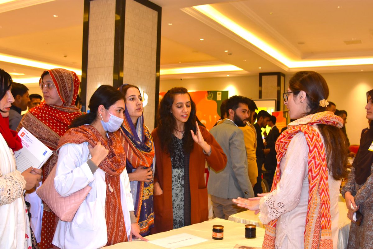 (3/3) Winners of Gilgit-Baltistan Innovation Challenge 2023 from Hushe Valley, Chipurson, Ishkomen, Chilas &amp; other areas showcased their honey, sustainable bags &amp; loofahs, handicrafts, biogas &amp; other ideas, &amp; were connected with govt, donors &amp; partners to amplify their business.