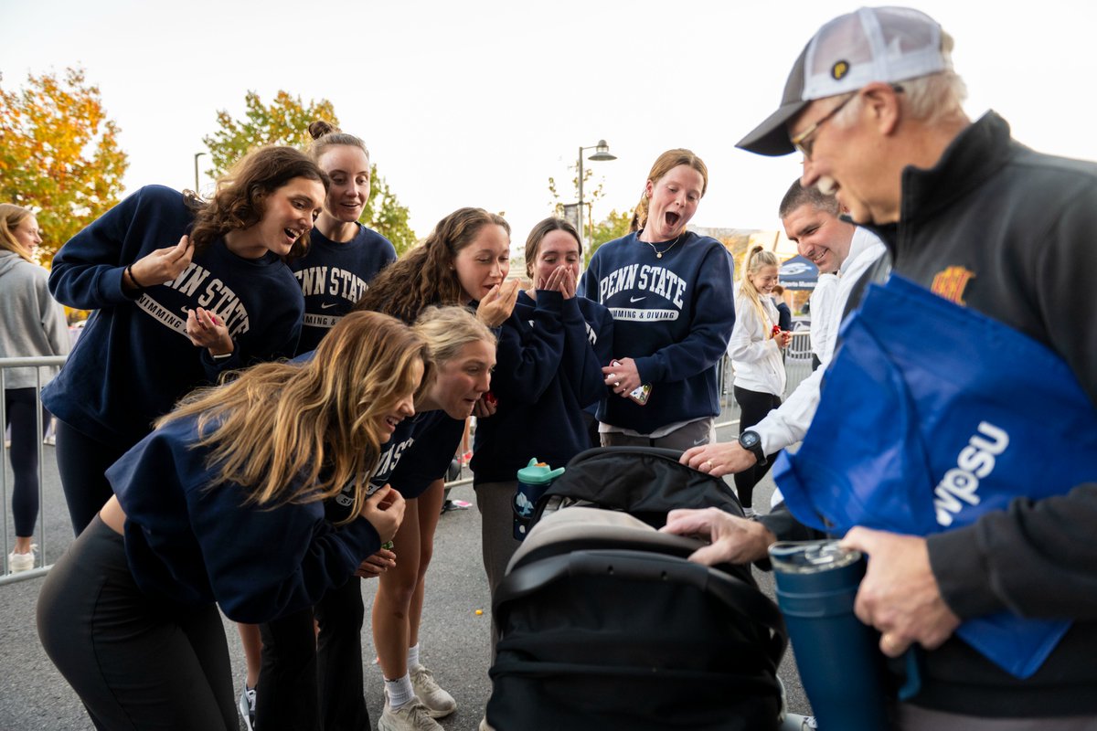 GoPSUsports's tweet photo. ⏪ to last night!

Last night we held the annual All Sports Museum Trick-or-Treat and we had 1,089 people come through to see the teams and get candy. Thank you to everyone who came out to support! https://t.co/BeNpATq2cV