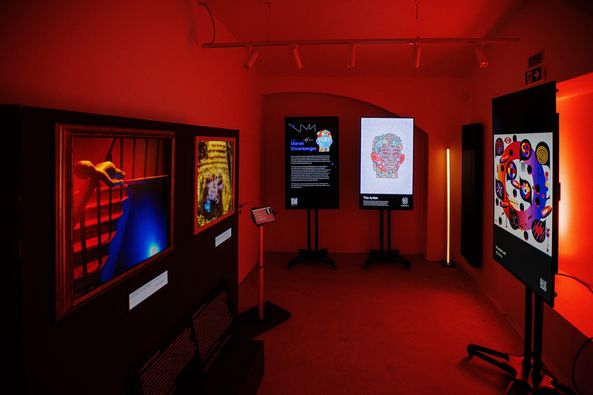 pixelbase_xyz's tweet photo. 🟨 Pixelbase is more than a gallery; it's a journey. Every display, every pixel is curated with care, beckoning all—expert or explorer—to immerse in the world of digital art.

Discover the stories. https://t.co/gZkNN4haz7