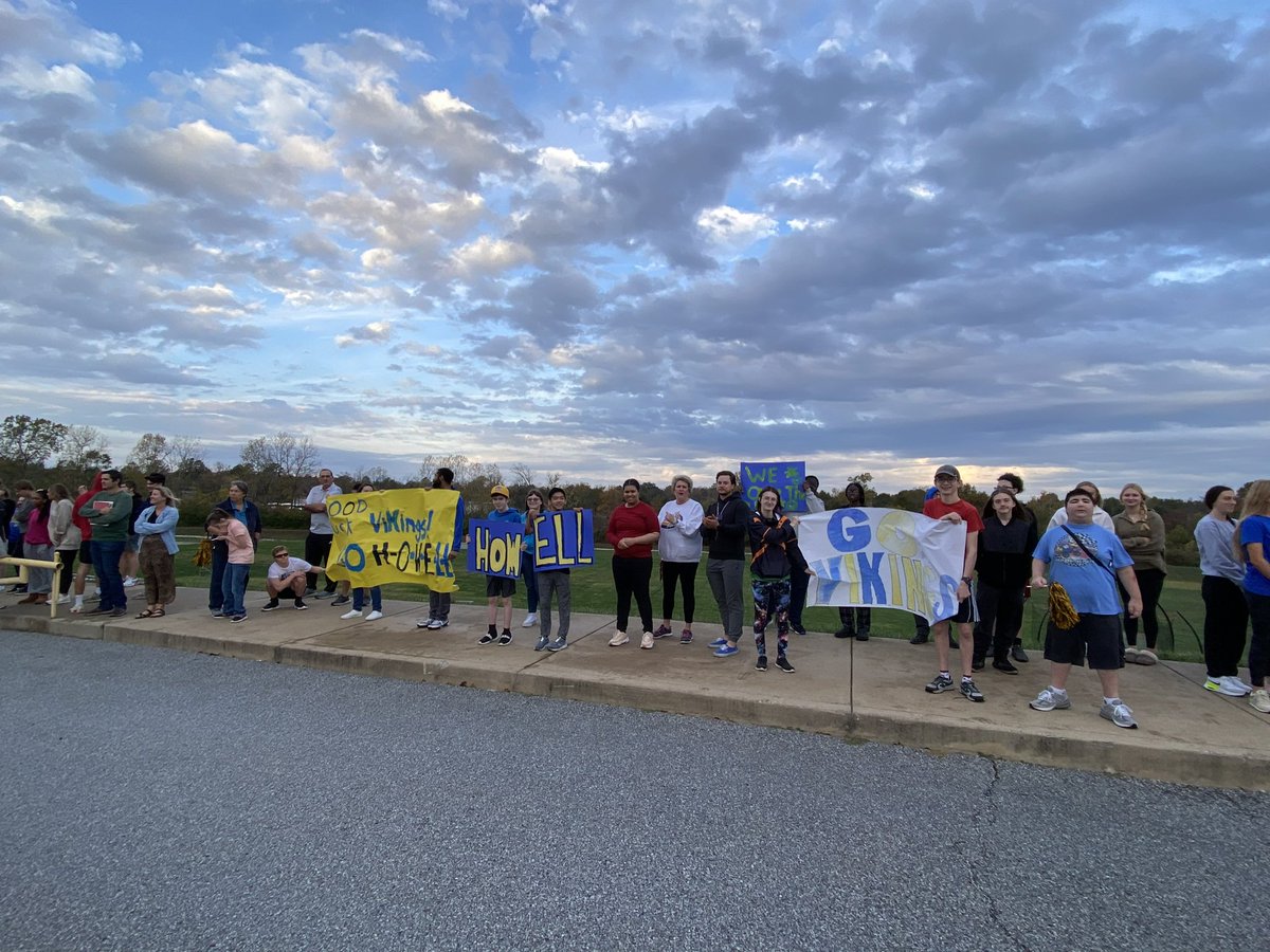 Good Luck FH Softball! 
👊🏼🥎State bound 🥎👊🏼
<a href="/FHVikings/">Howell Vikings</a> <a href="/HowellSoftball/">Francis Howell Vikings Softball</a> <a href="/MrsBrennaKiburz/">Brenna Kiburz</a>
