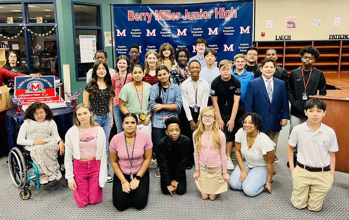 ‼️THIS‼️This is what #Champions look like. Congratulations to our first #CircleOfChampions inductees of the year. These Bobcats do it well, academics & model behavior. They are shining examples of student  excellence!❤️💙🐾🏆 #Believe #WeAreMiller #HomeOfChampions