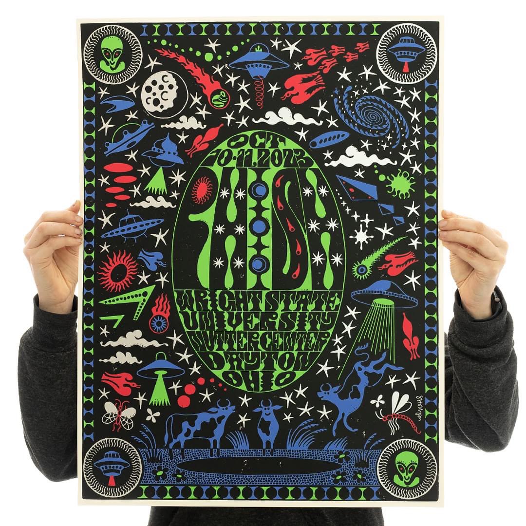 10-11-13 Dayton, OH
<a href="/phish/">Phish</a> 
🎨 Sophy Hollington