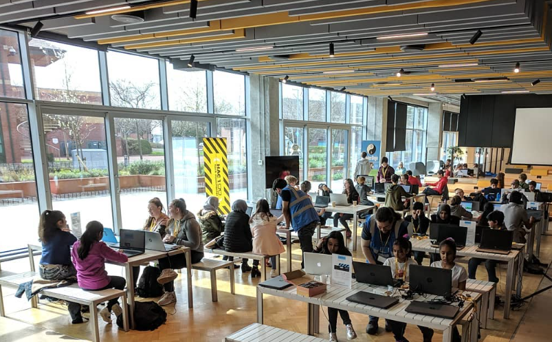 AdaCollege's tweet image. Ada is excited to be supporting HackManchester Junior this weekend:  teams of 11-18-year-olds take on challenges to develop their coding and problem-solving skills, supported by a range of talented and friendly mentors, judges &amp;amp; sponsors. #careerintech #alwaysada @hackmanchester