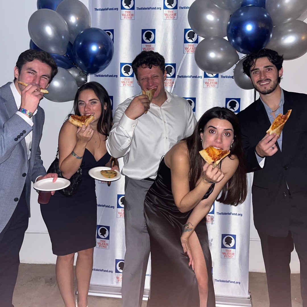 TheValerieFund_'s tweet photo. Thank you @Champion Pizza - 5th Ave, for providing pizza for the Young Professional's Network Gala. 
.
.
#YoungProfessionalsNetwork #TVFYPN #Thankyou #Gratitude #PizzaSponsor #Sponsorpost  #becauseofvalerie #thevaleriefund #pediatriccancer #Blooddisorders https://t.co/aj7KwWRwdM