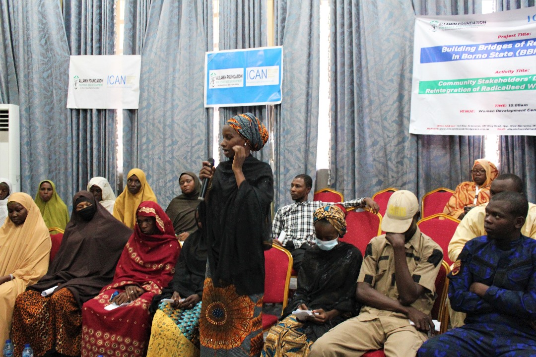 Allaminforpeace's tweet photo. Under its “Building Bridges of Reconciliation (BBR Project)” @Allaminforpeace is fostering community collaboration in Borno State for the reintegration of women and children radicalised by Boko Haram. Grateful to @whatthewomensay for funding the project. #PeaceBuilding https://t.co/q76JcXw6wf