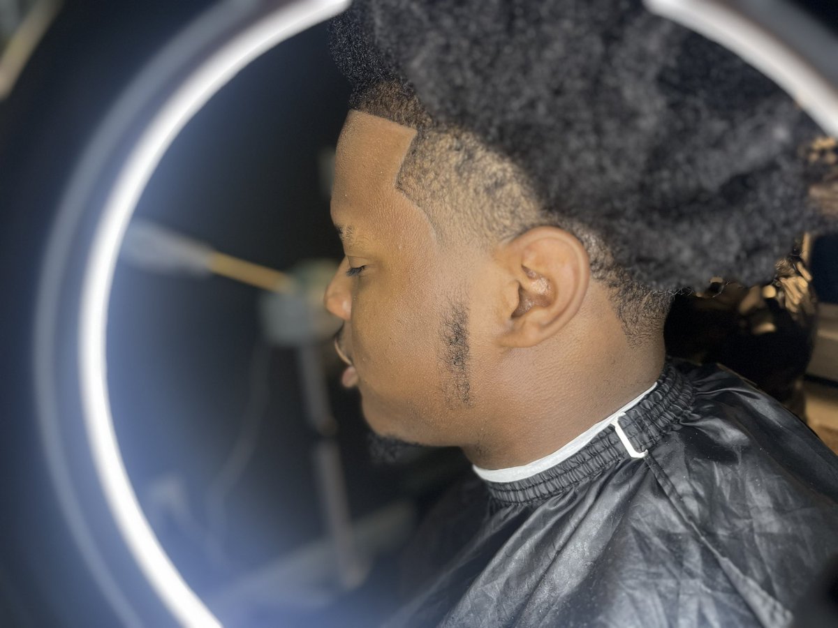 More than just a barber… Some say imma super hero😂🫵🏾 Come get chopped!!