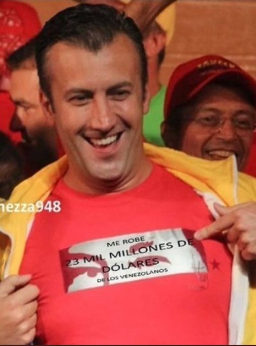 ejdecena's tweet photo. En el régimen y en el  PSUV  salieron todos a pedir "investigación" sobre las primarias de la OPOSICIÓN... PERO,  sobre el  LADRÓN  de Tareck El Aissami  NO  piden nada; porque lo tienen  PROTEGIDO  y  ENCONCHADO. https://t.co/iA7y3LhV18