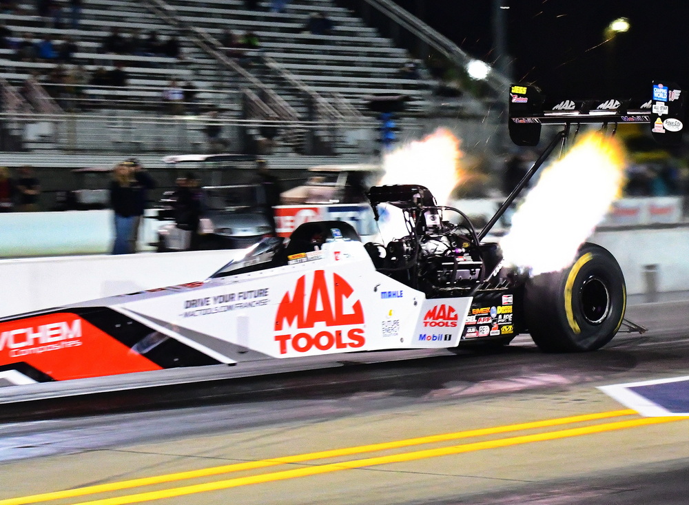 KALITTA MOTORSPORTS RACE TO END HUNGER PAYING OFF #dragracingnews #nhra #dragracing - FULL DETAILS HERE - competitionplus.com/drag-racing/ne…