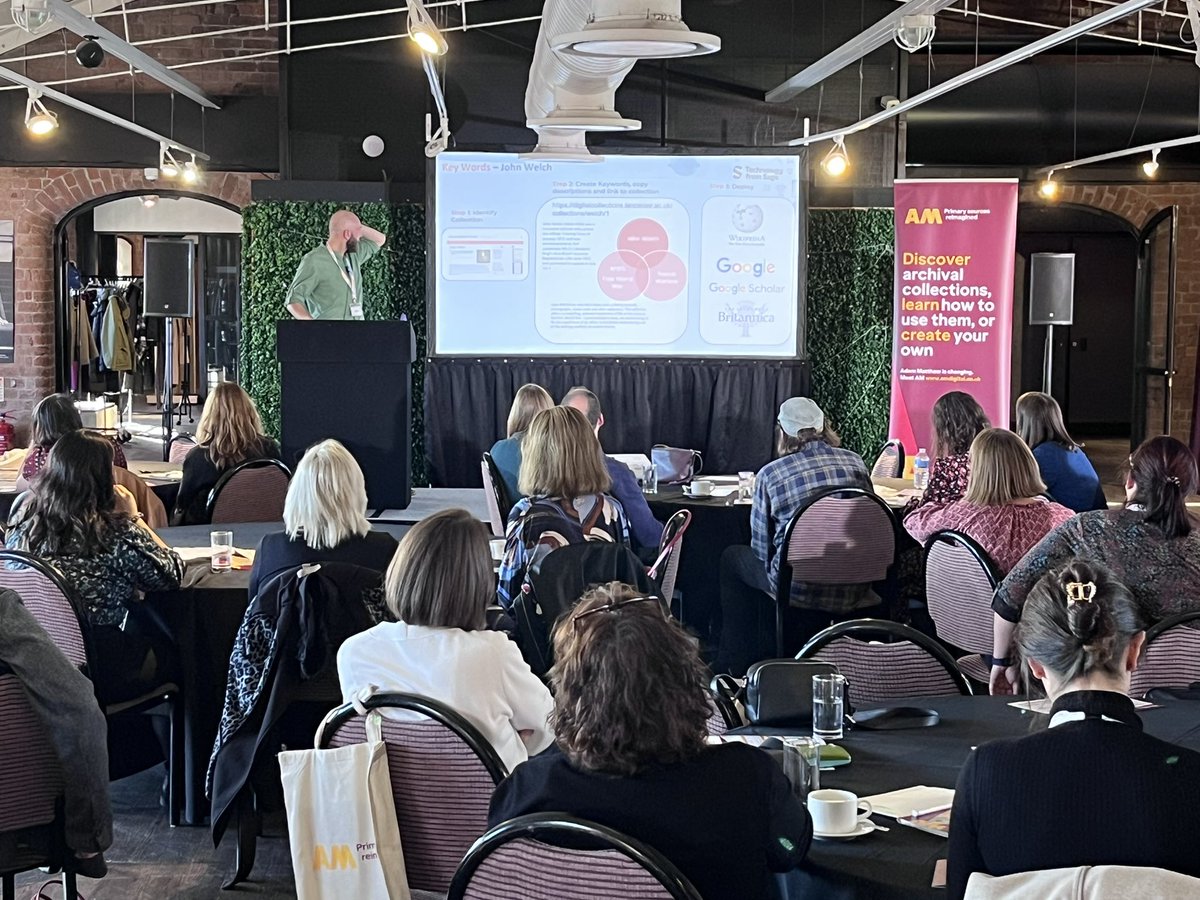 AndrosHuntsman's tweet image. Adam from #TechfromSage @Sage_libraries demonstrating the importance of creating gateways for content #PrimarySources