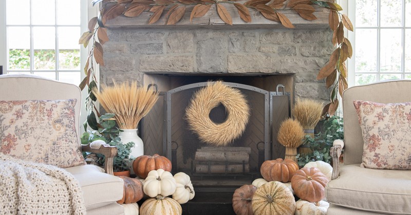 TheFireplaceCtr's tweet image. Check out our October Blog! It's all about Autumn Decorating your Fireplace Mantel.
From Rustic to Glam and everything in between! You're gonna love it! 🍁 😍
bit.ly/3Q5qLCh 
#fireplacecenterpatioshop #ottawafireplaces #autumn #falldecor #fallfireplacedecor