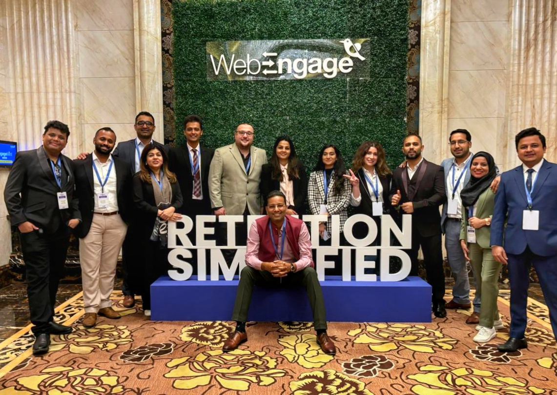 avlesh's tweet image. The men and women who made our Arabian Nights tale come true! This is the team that made #EngageMint Riyadh 2023 happen. Of course it doesn&apos;t feature another dozen folks stationed in India and Dubai, orchestrating from behind the scenes every tiny detail to perfection.

Take a…