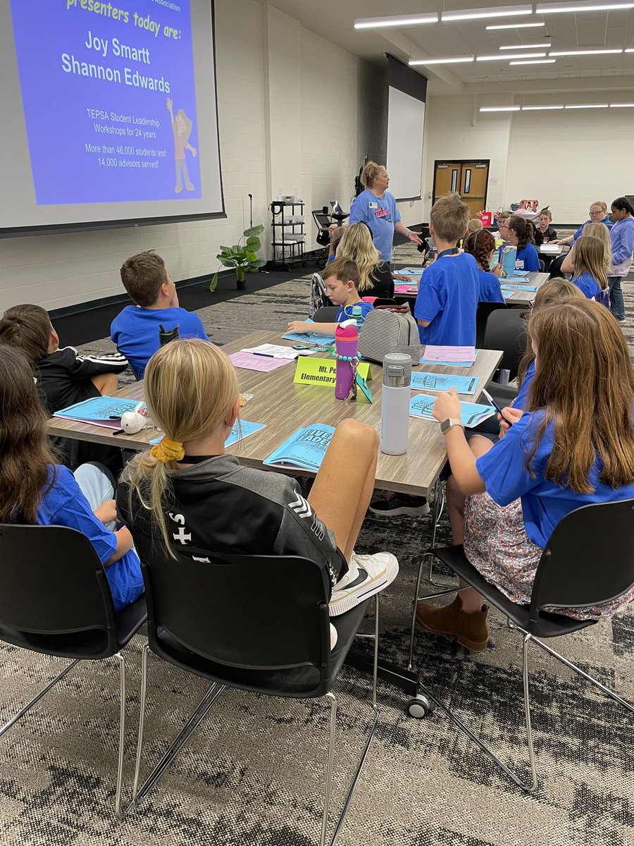 AdamHenkeMISD's tweet photo. So excited for our Mt Peak student leaders participating in TEPSA Student Council training! #WeLeadTX https://t.co/DZyoNCDUMz