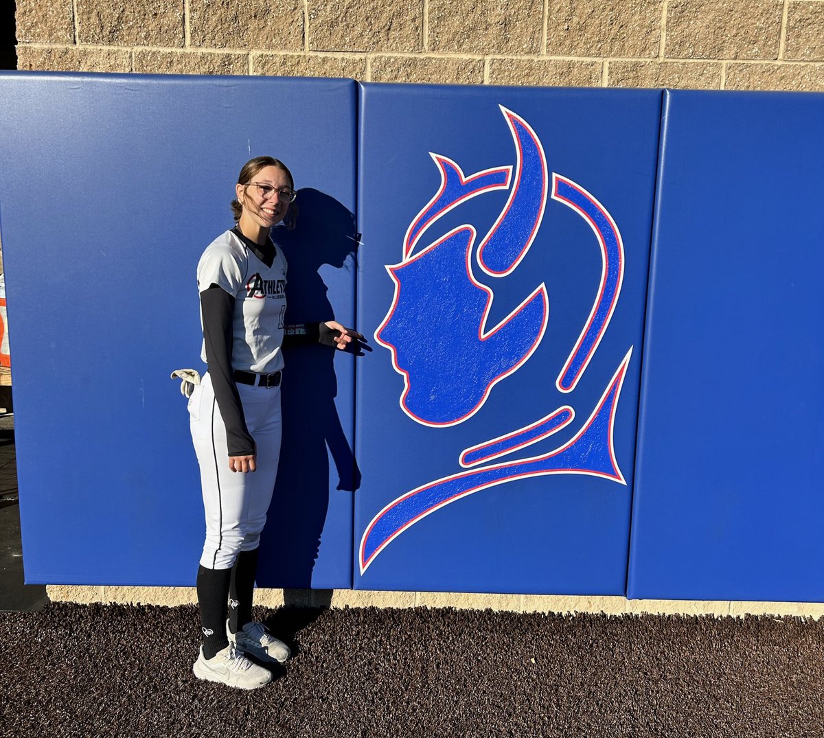 I’m excited to announce that I have decided to continue my academic and athletic career at Kansas City Kansas Community College where I will study to become a Physical Therapist. I’m grateful for this opportunity that Coach Lana and Coach Jenn are giving me.Thank you to everyone