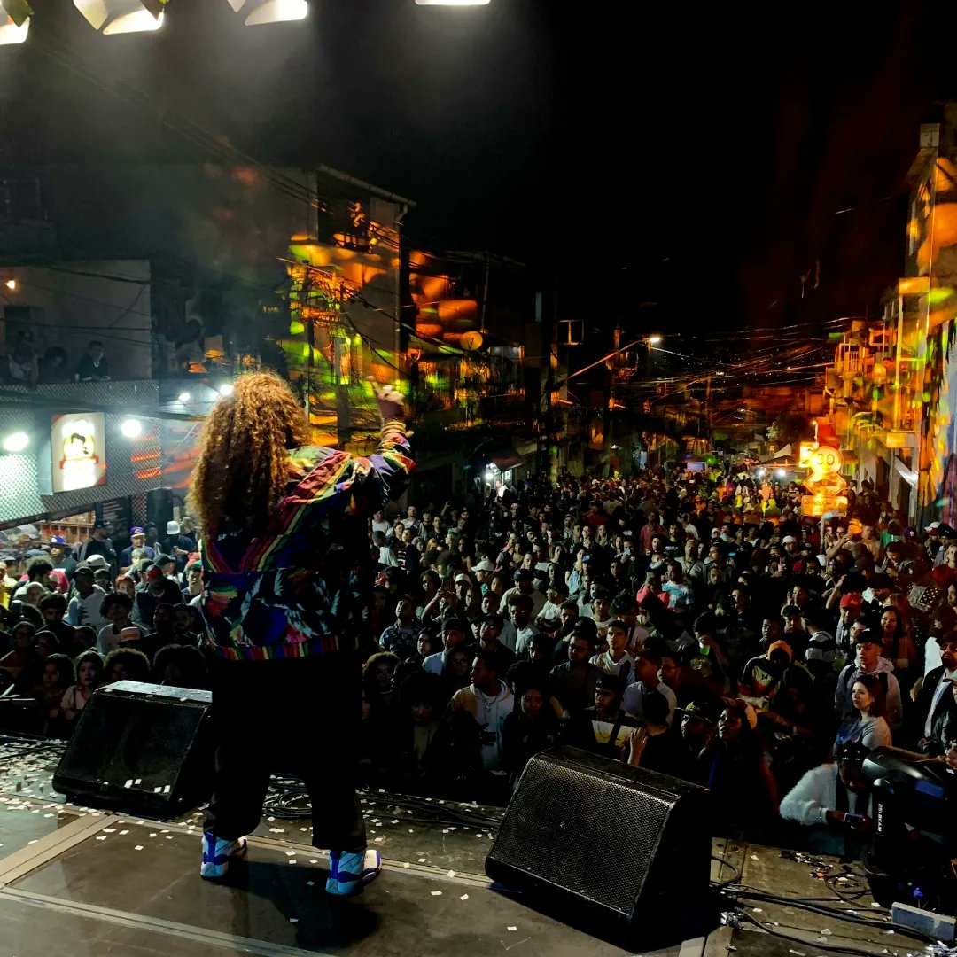 AmandaNegraSim's tweet image. Gratidão  @100%Favela  @AmandaNegraSim