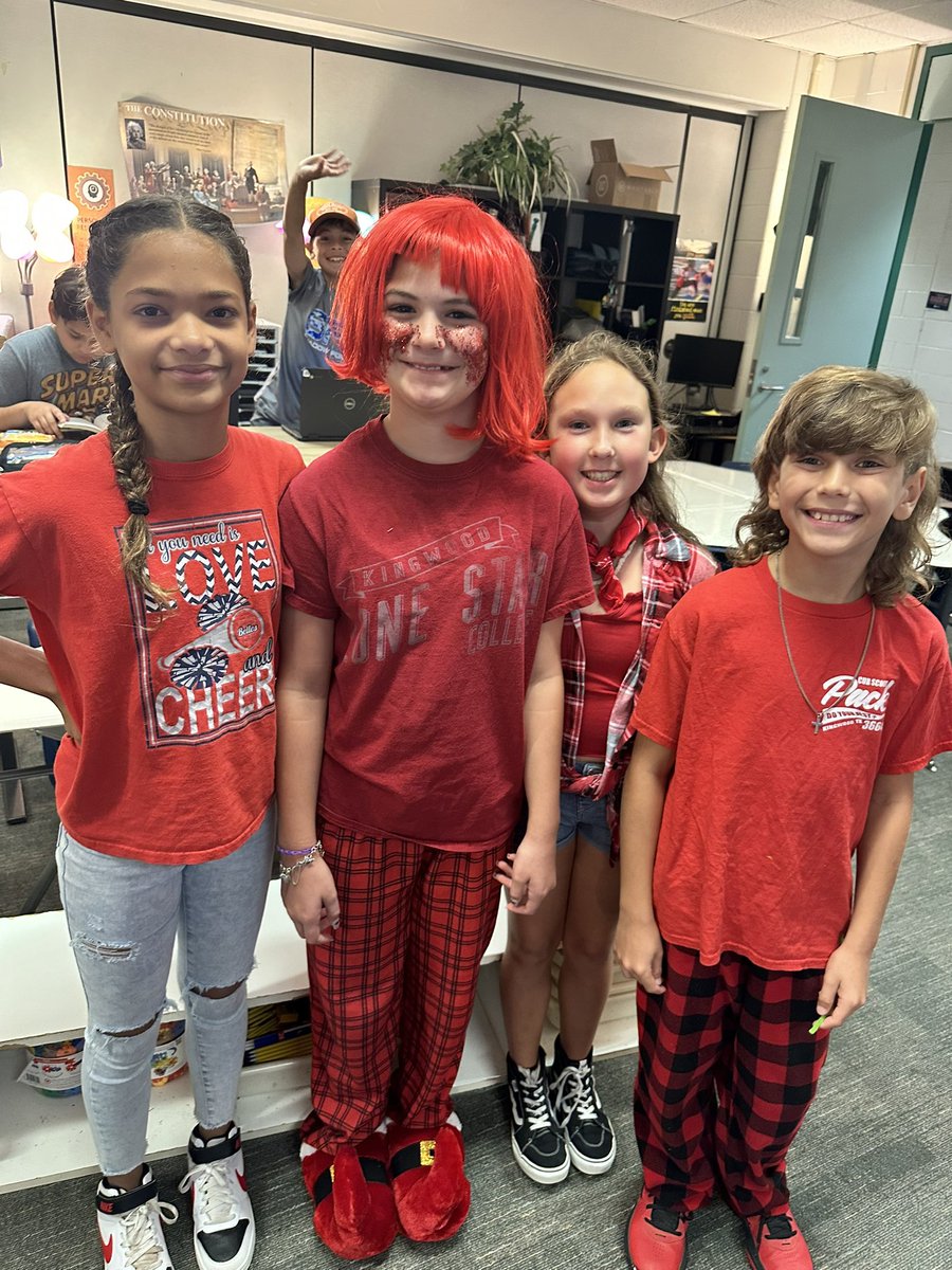 Red Ribbon Week is off to a great start! <a href="/MMorrisonMEd/">Misti Morrison M.Ed</a> <a href="/HumbleISD_SFE/">Shadow Forest Elem</a>
