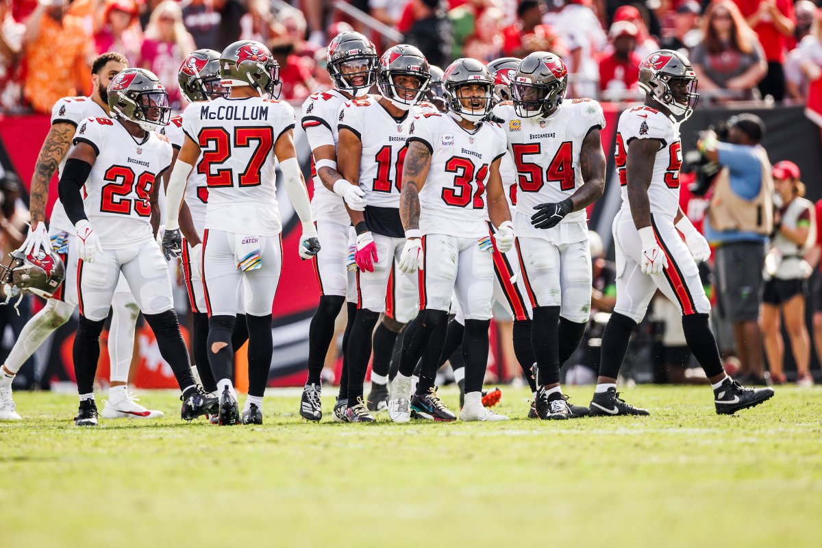 Buccaneers's tweet photo. #1⃣ in the NFL in red zone defense 👏 https://t.co/xv1UdTJk9u