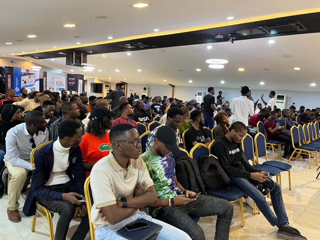 InterswitchGRP's tweet photo. We certainly had a blast, engaging with the movers and shakers of the #DevOps and #SRE community in Nigeria at Localhost Conference 2023 last weekend, proudly sponsored by @InterswitchDev! 😎
#InterswitchXLocalHost2023🖥️
#TechItToTheNextLevel🚀
#NeverS20P⏩ https://t.co/rDO9XsCEMA