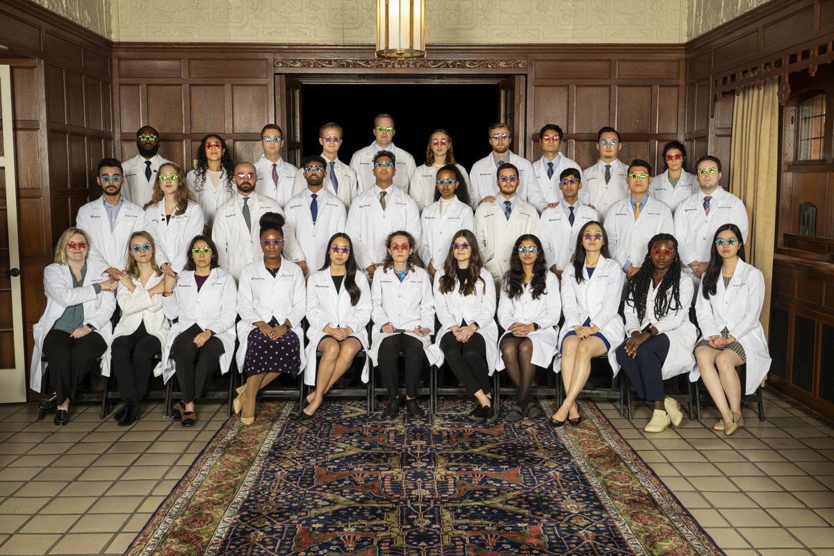 CCLCM class 2026 dropped new album covers — pick your favorite below 🤩 In all seriousness, so grateful to have these amazing people as colleagues and (more importantly) friends. Can’t imagine medical school without them!