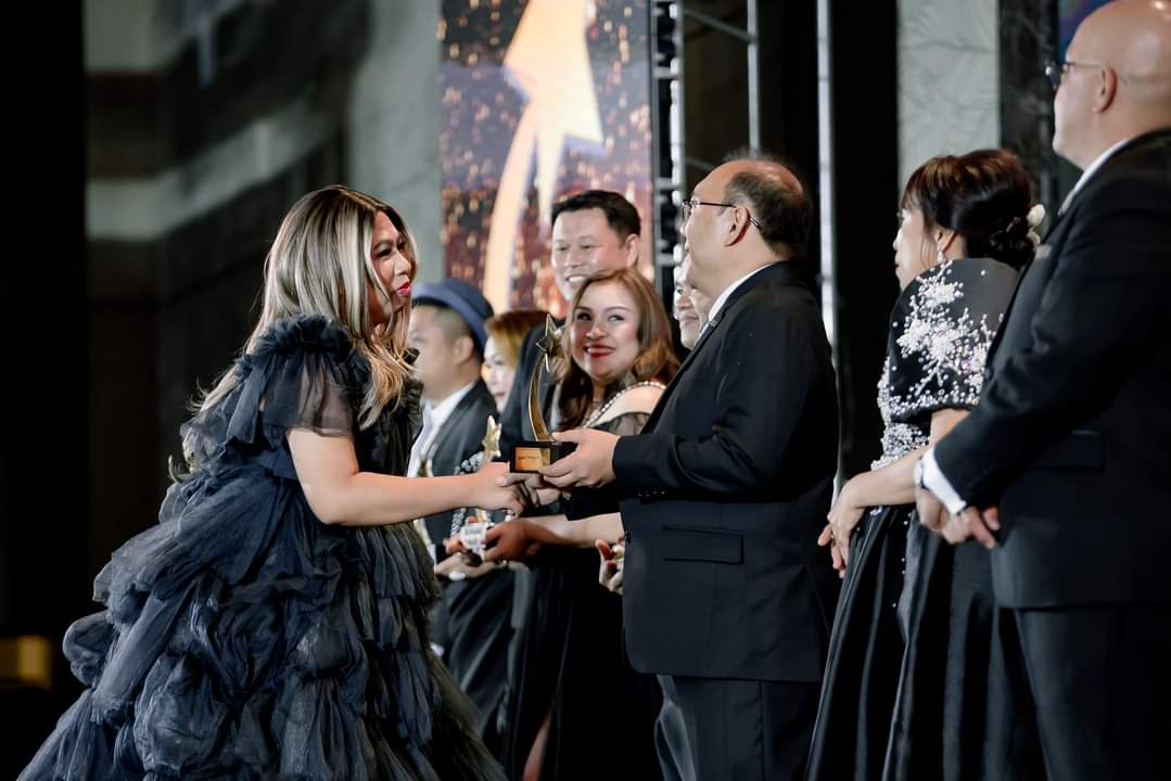 ELGutierrez9's tweet image. Never forget the people who inspire &amp;amp; propel you for their strengths &amp;amp; trust will lift you up when you feel down. Thank you #NatCon2023