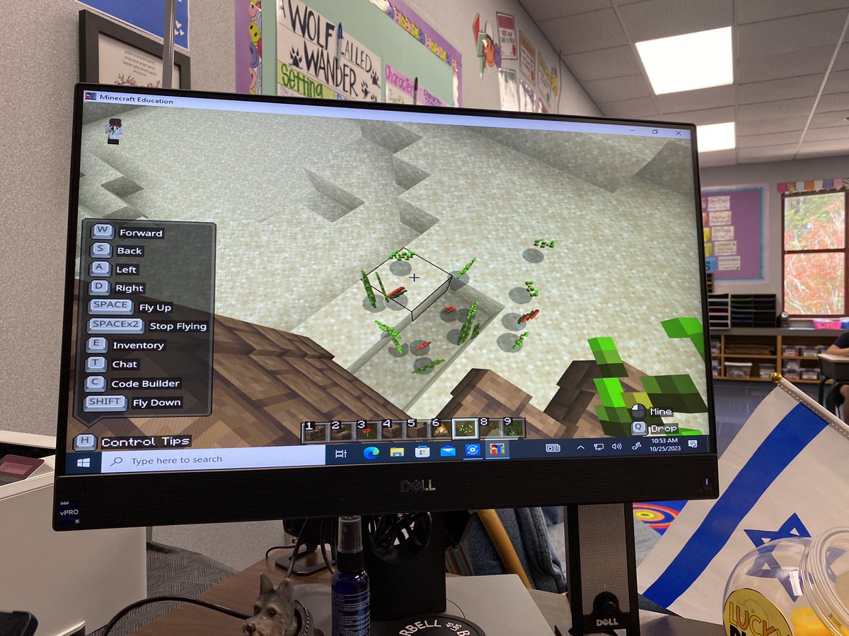 21stStacy's tweet photo. Building wattle and daub homes in our Minecraft Native American village @Davis_Academy #davis3 https://t.co/2begPgK3tD