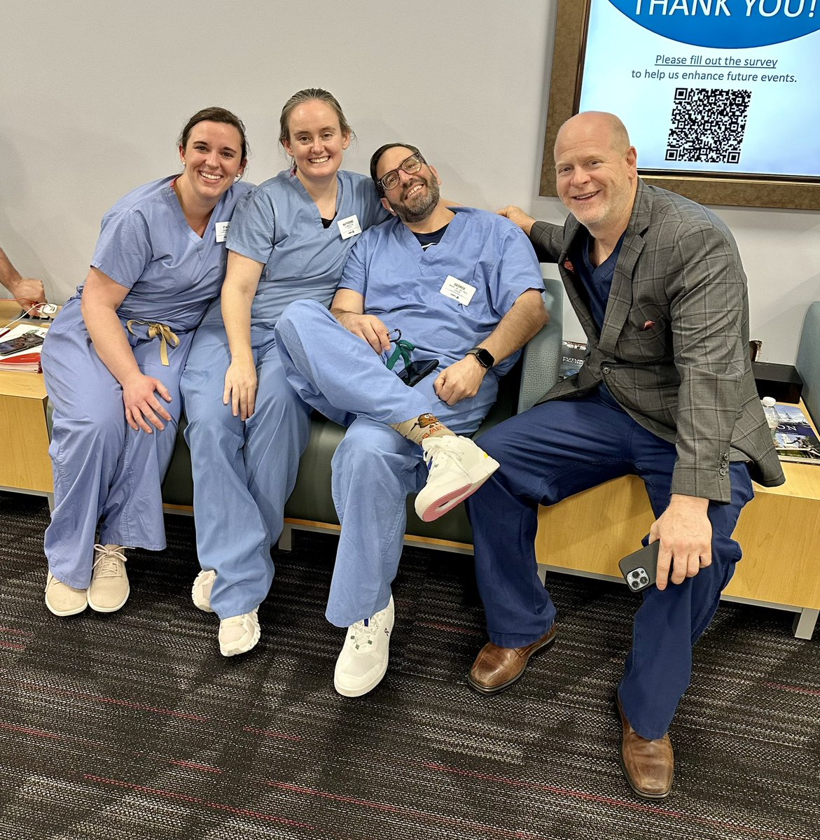 elise_specht's tweet photo. Advanced HALS and TAMIS workshop (and reunion!) with @TAMISYoda @georgenassifjr @StacyRansonMD https://t.co/K3cTabZZUV