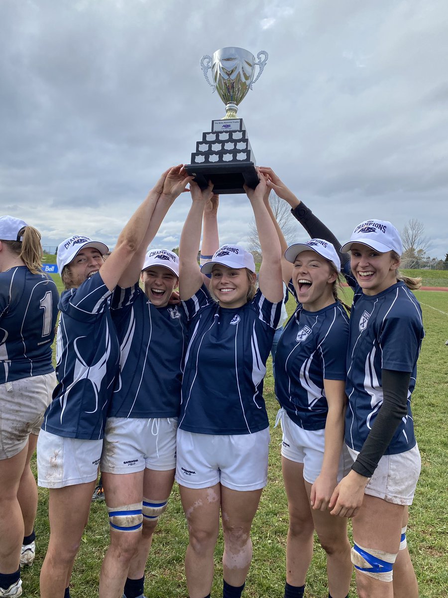 StFXAthletics's tweet photo. Love those championship winning smiles! #goxgo https://t.co/m2ORKbrKSo