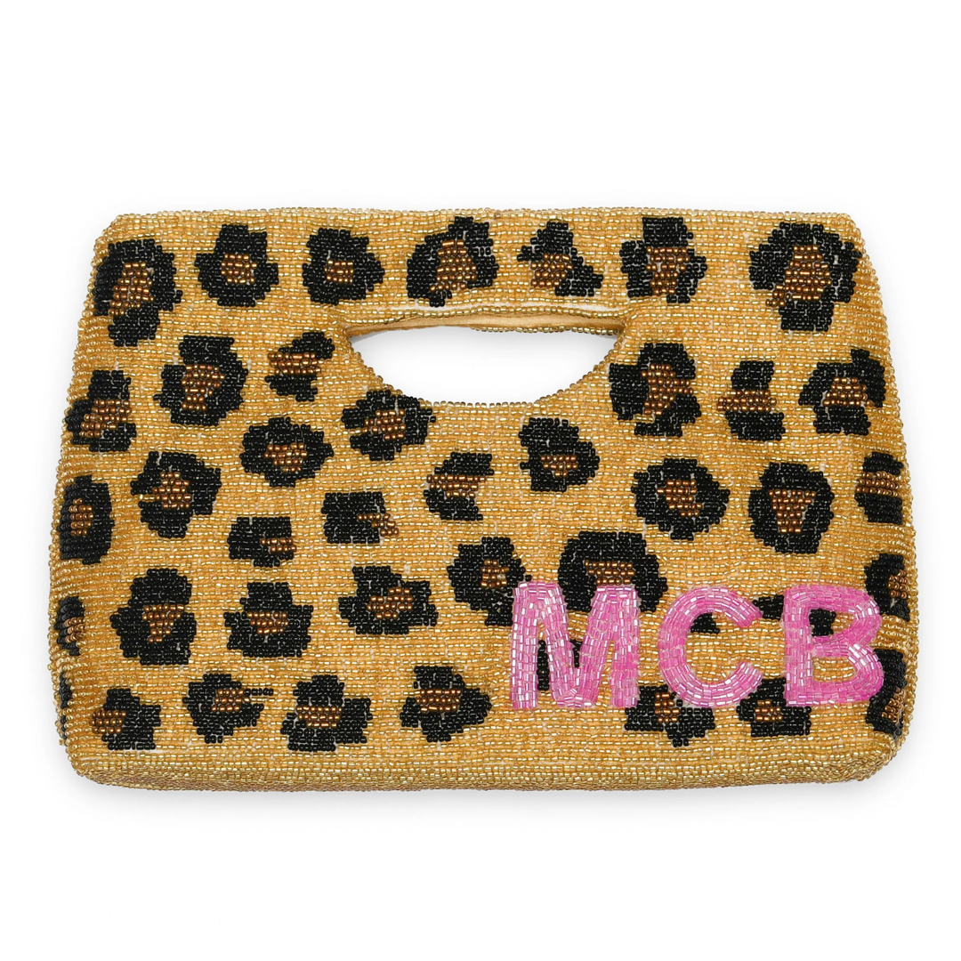 CPrepMonograms's tweet image. Leopard with a Pop of Pink 💗