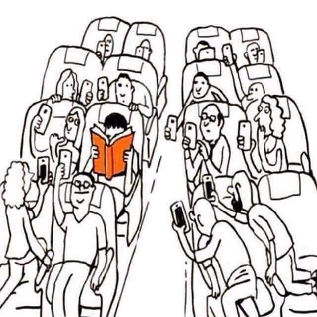 TopTwoInchesSol's tweet photo. Almost time to see what Tenerife has to offer #OutOfOfficeNearlyOn #BookWormInTheSun https://t.co/Y15UOJZUy8