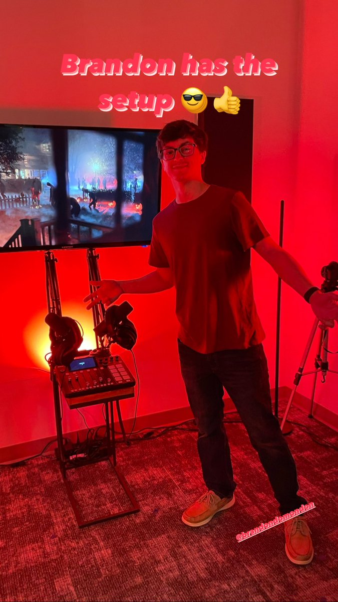 vhcoyle's tweet photo. Shoutout Brandon! https://t.co/8n2hTO9YvZ