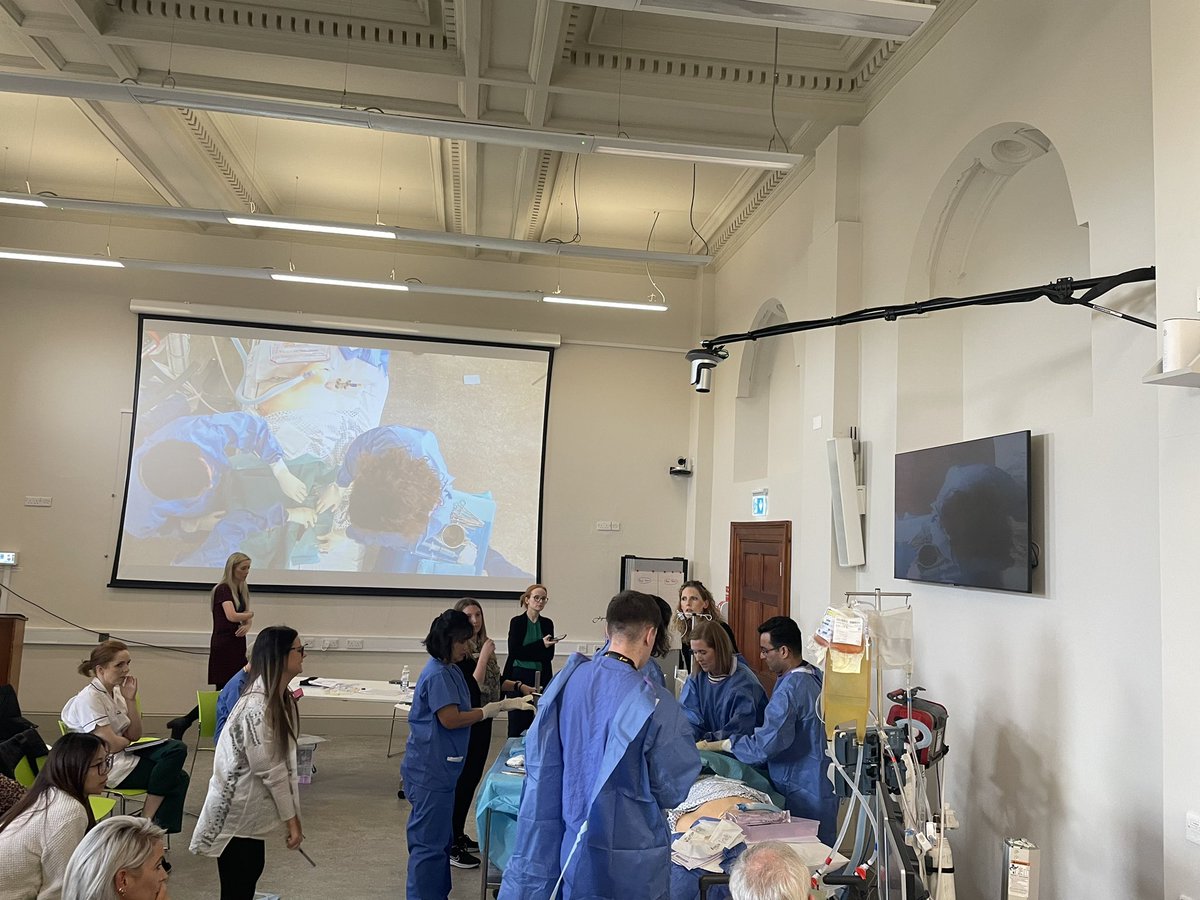 Another great ECMO Refresher Day @mater_icu Great speakers followed by Simulation supporting a collaborative learning environment @ThePillarDublin