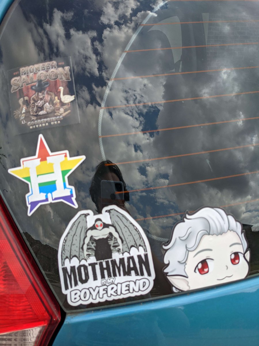 Got home from Las Vegas and TwitchCon and didn't wait to add two new stickers to my car. Astarion peeker from <a href="/Joapplesauce/">jo🍎</a> and a Pioneer Saloon sticker from the one and only in Goodsprings, NV!