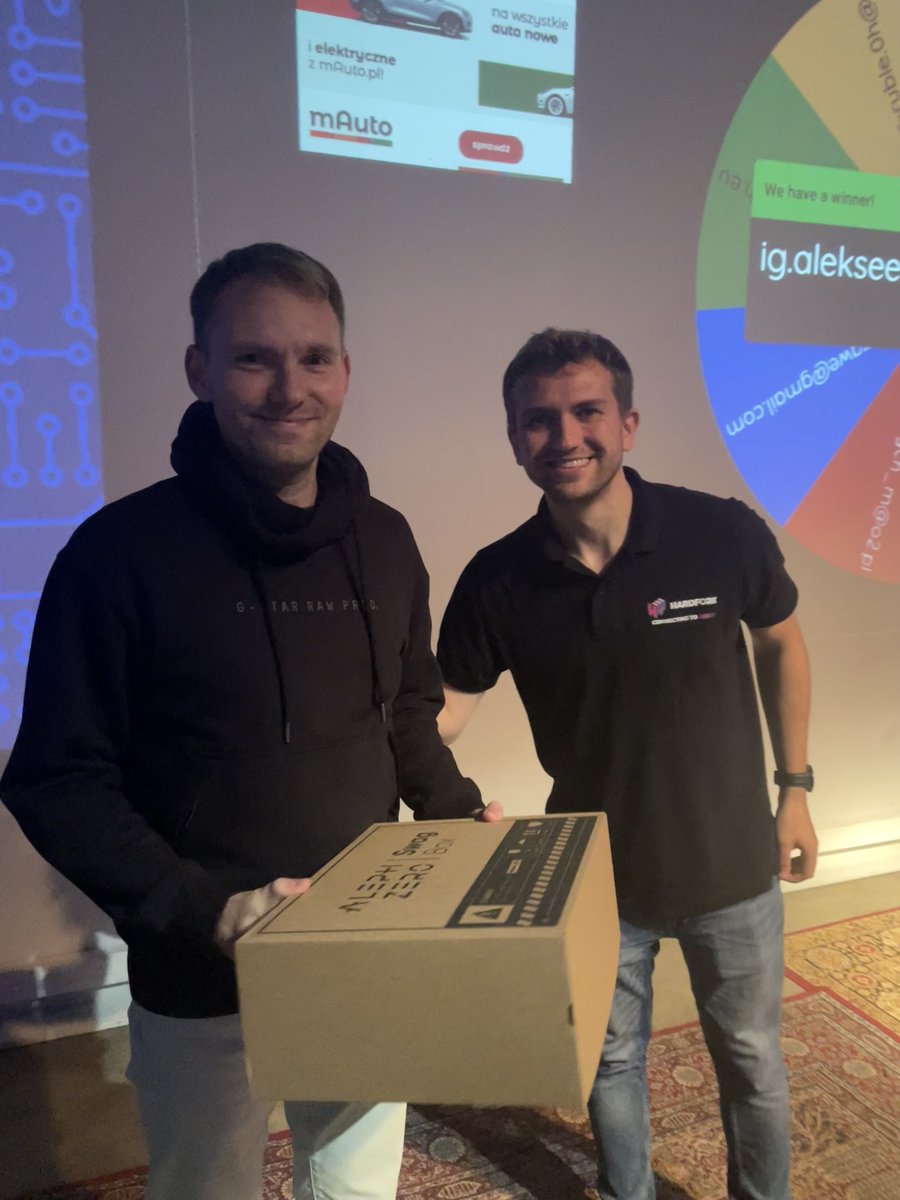 HardForkConf's tweet photo. A big thank you to everyone who attended the HardFork Meetup yesterday! 🙌

Seeing our community come together to discuss and shape the future of Web3, blockchain and mix technical &amp; business knowledge is always inspiring 💡

#blockchain #web3 #alephzero https://t.co/uJaY36FtDy