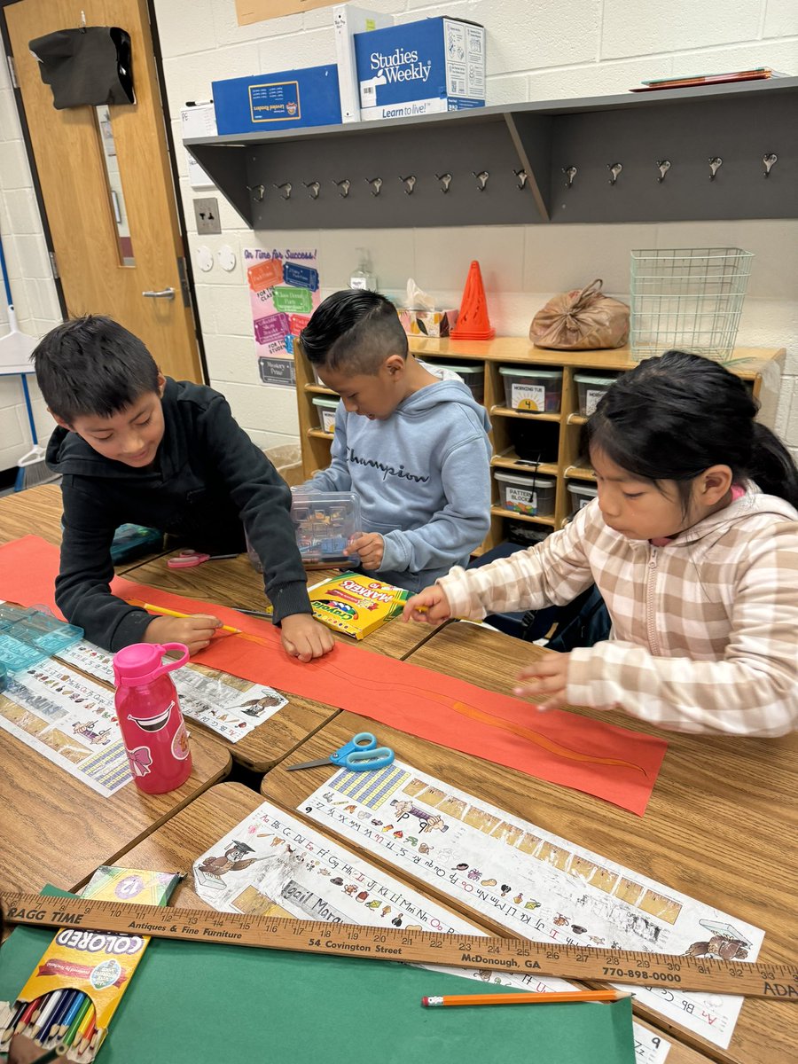 Claudia Revert tweet media