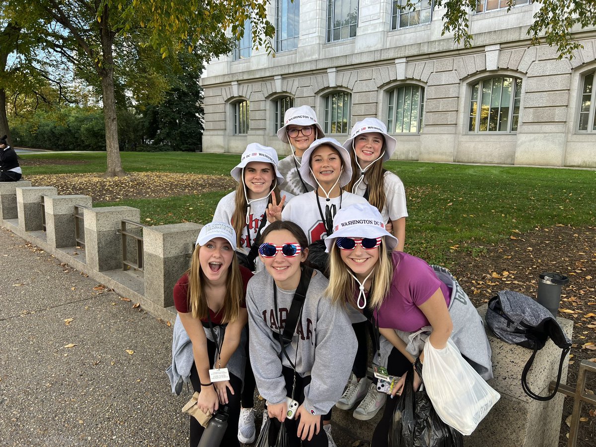 In our Tourist era… #Bus2TheCapital