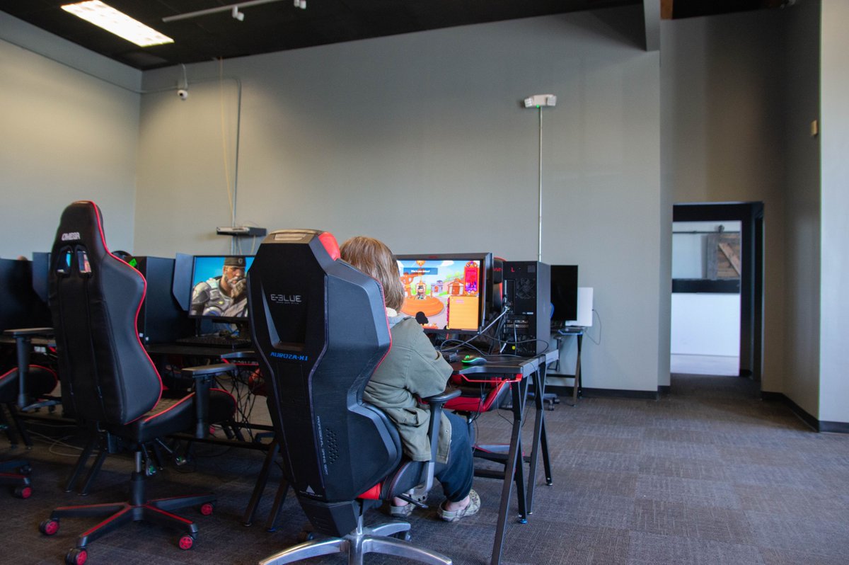 eBash Esport Arenas tweet media