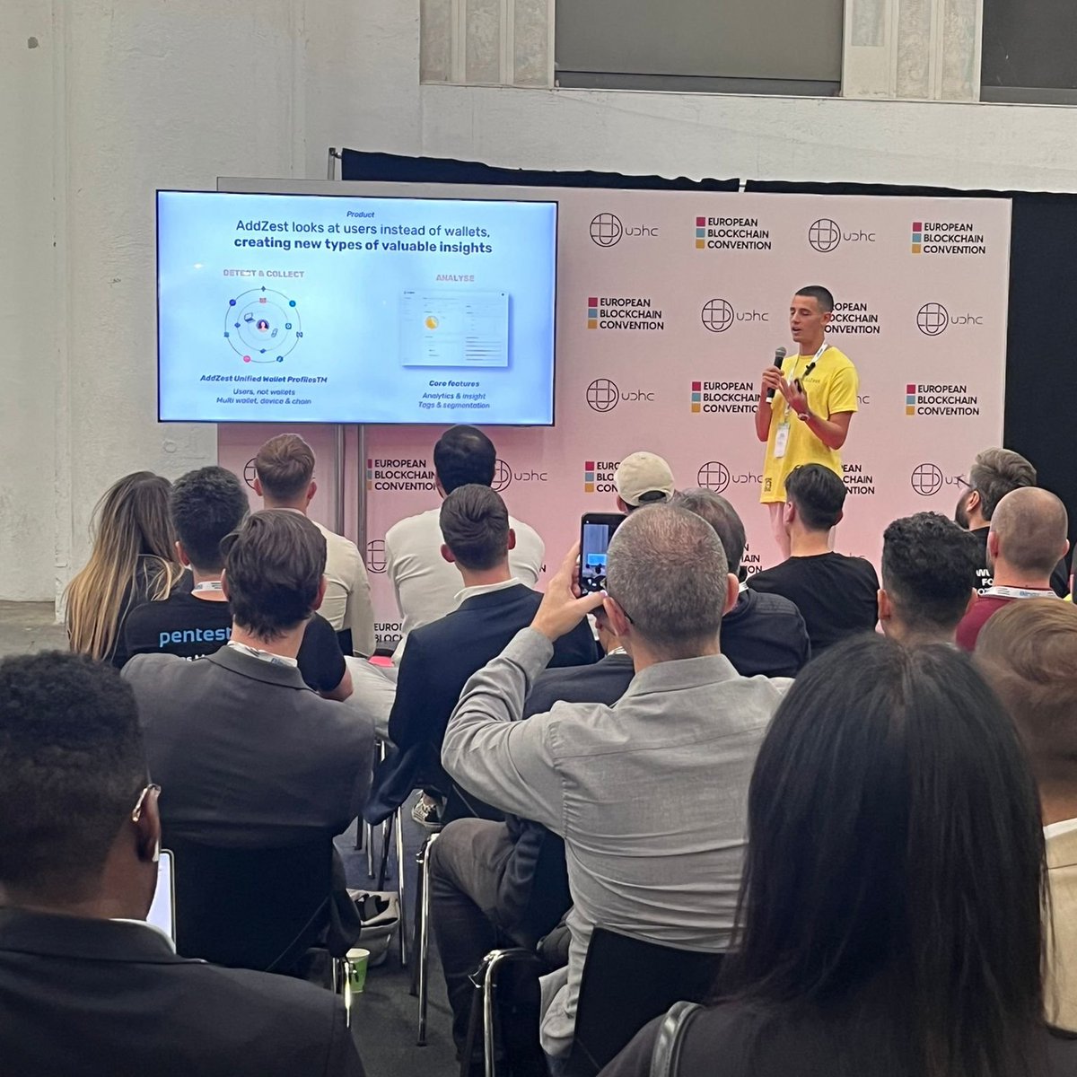 The startup stage was highlighted by the pitch of @0xexg from <a href="/addzest_ai/">AddZest</a>. Their "Hotjar for web3" approach of gathering analytics to optimize dApps has real potential.