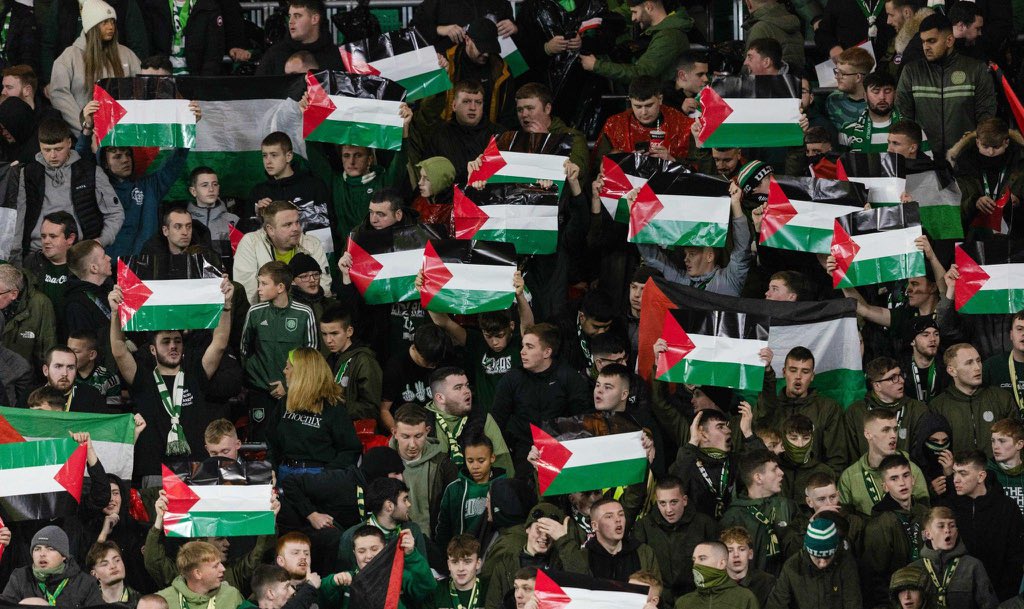 palinfoen's tweet photo. Celtic Park stands for Palestine 🇵🇸 and against Israel’s genocide in Gaza. https://t.co/mt2NzdjumM