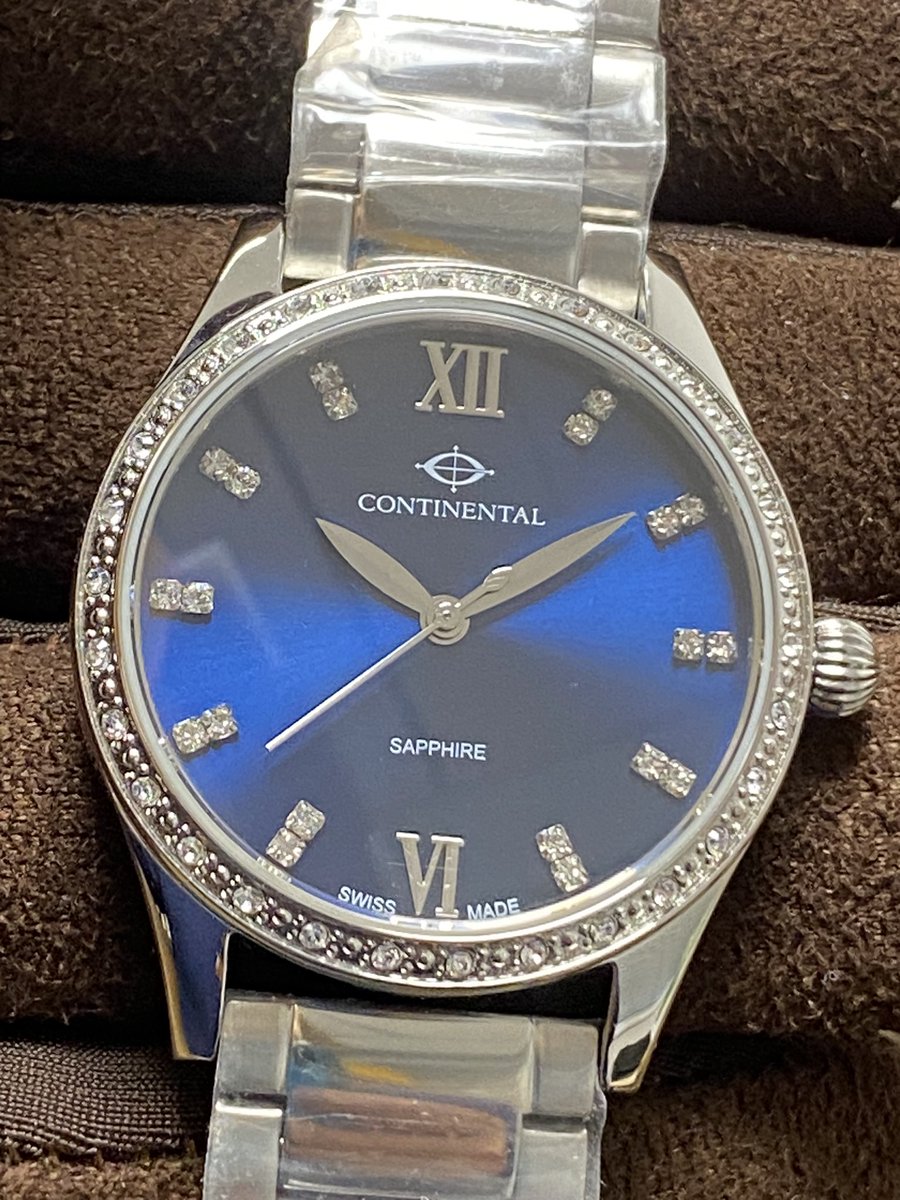 CONTINENTAL Ladies Dress watch in Stainless Steel, with a striking Blue dial and Swarovski crystals in the dial & around the bezel.  RRP 350.00

exquisite-luxury.com/product/contin…

#SwissMade #LadiesWatch #LadiesFashion #FlauntYourLush #BlueCrew #ThursdayMotivation #GirlPower #GiftIdeas