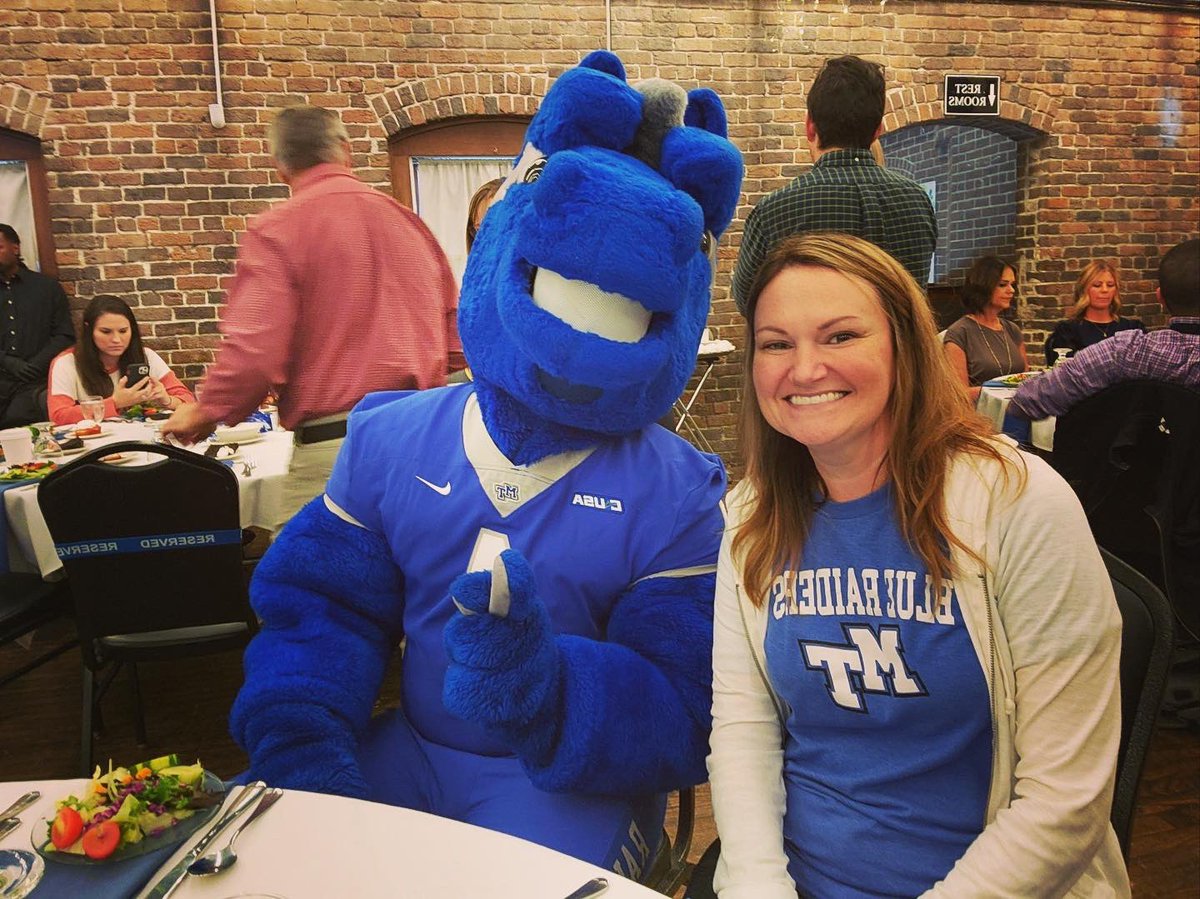 KarnsCounseling (@karnscounseling) on Twitter photo Y’all! Not only did I get to have lunch with Lightning, the MTSU mascot…I also met their president and he gave me a $2500 scholarship to award to a deserving student! Stay tuned… Y’all! Not only did I get to have lunch with Lightning, the MTSU mascot…I also met their president and he gave me a $2500 scholarship to award to a deserving student! Stay tuned…