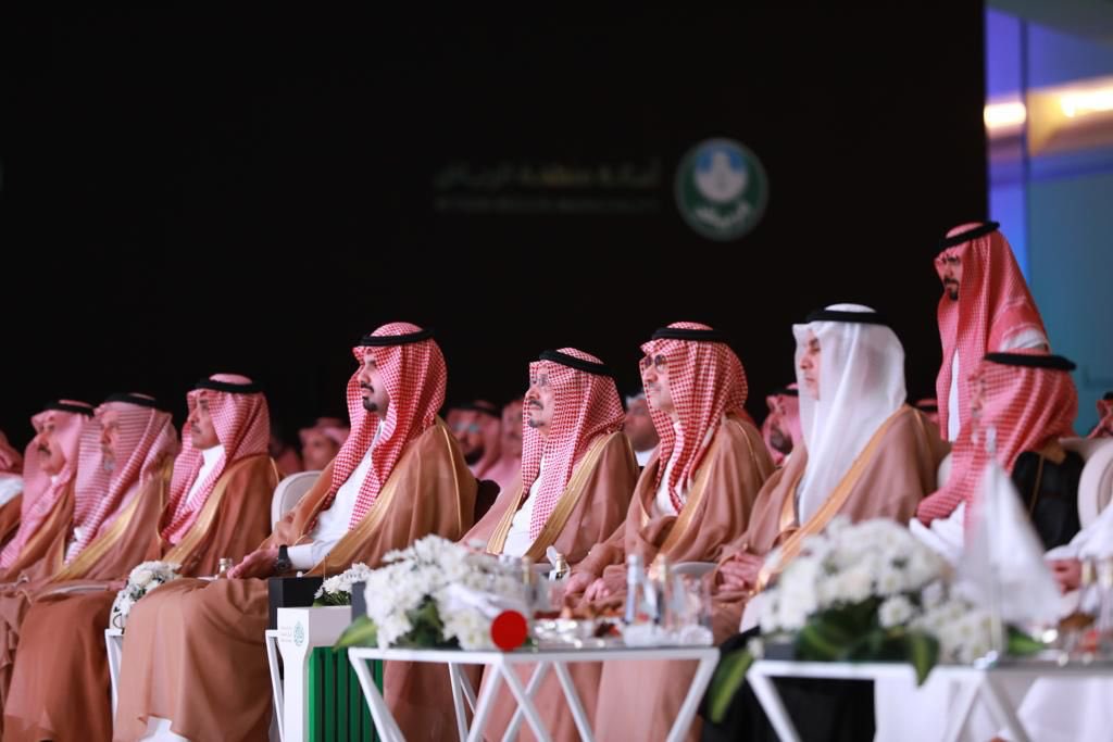 فيصل بن عبدالعزيز بن عيّاف (@binayyaffaisal) on Twitter photo سعدنا اليوم بتشريف صاحب السمو الملكي أمير منطقة الرياض في حفل توقيع عقود الإعلانات الخارجية، والتي تعد أكبر عقود اعلانية عالمياً، و تتجاوز الفائدة منها ذلك الى عمل مشترك بين <a href="/rematalriyadh/">شركة ريمات الرياض للتنمية</a> وشركاءنا لتحقيق تنمية عمرانية مستدامة وتحسين المشهد الحضري في الرياض
#وجه_الرياض_يتغير سعدنا اليوم بتشريف صاحب السمو الملكي أمير منطقة الرياض في حفل توقيع عقود الإعلانات الخارجية، والتي تعد أكبر عقود اعلانية عالمياً، و تتجاوز الفائدة منها ذلك الى عمل مشترك بين <a href="/rematalriyadh/">شركة ريمات الرياض للتنمية</a> وشركاءنا لتحقيق تنمية عمرانية مستدامة وتحسين المشهد الحضري في الرياض
#وجه_الرياض_يتغير