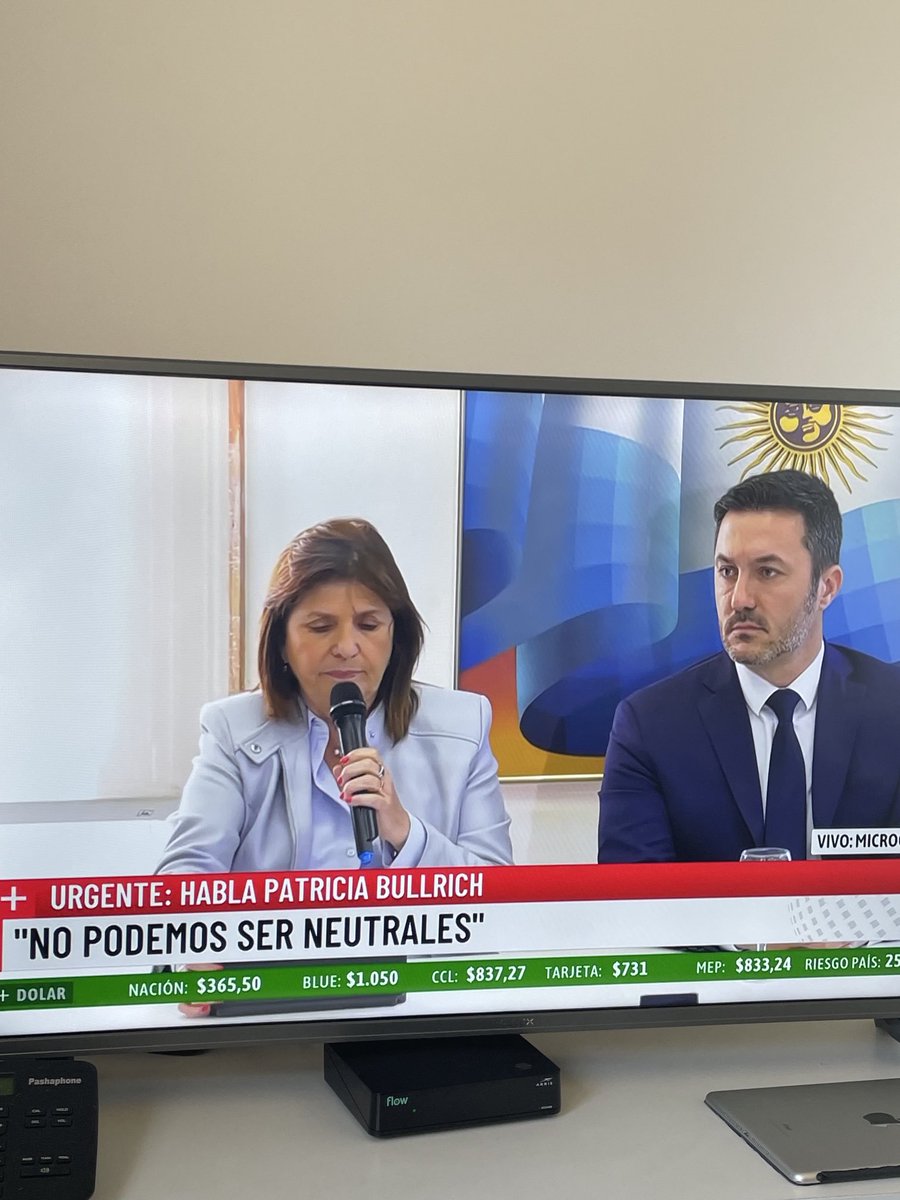 Emilia_cevas's tweet photo. Esto es profesionalismo y coherencia. orgullosa de ⁦@PatoBullrich⁩ ⁦@mauriciomacri⁩ #YoVotoMilei https://t.co/kdiNKTUjml