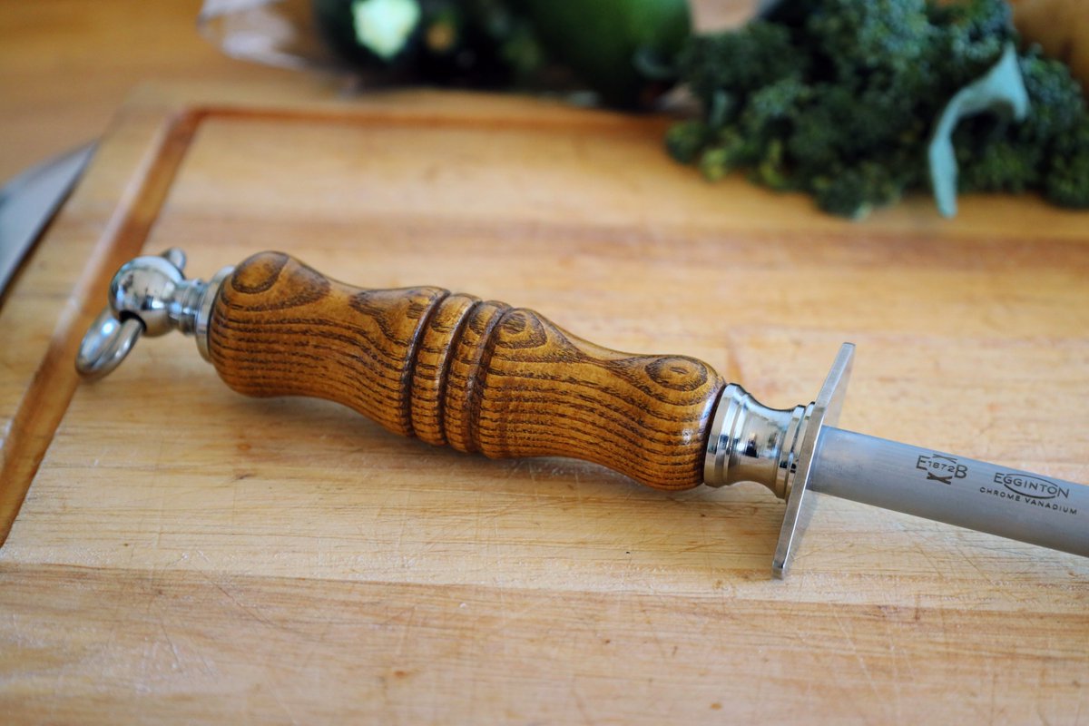 eggintonknives's tweet image. Looking to up your kitchen game? Egginton Sharpening Steels get that razor-sharp edge back in seconds. 🔪✨ eggintongroup.co.uk/sharpening

#CookingEssentials #sharpeningsteel #sharpknives #knifesharpening #kitchenknives #cooking #yeschef #cheflife #honing