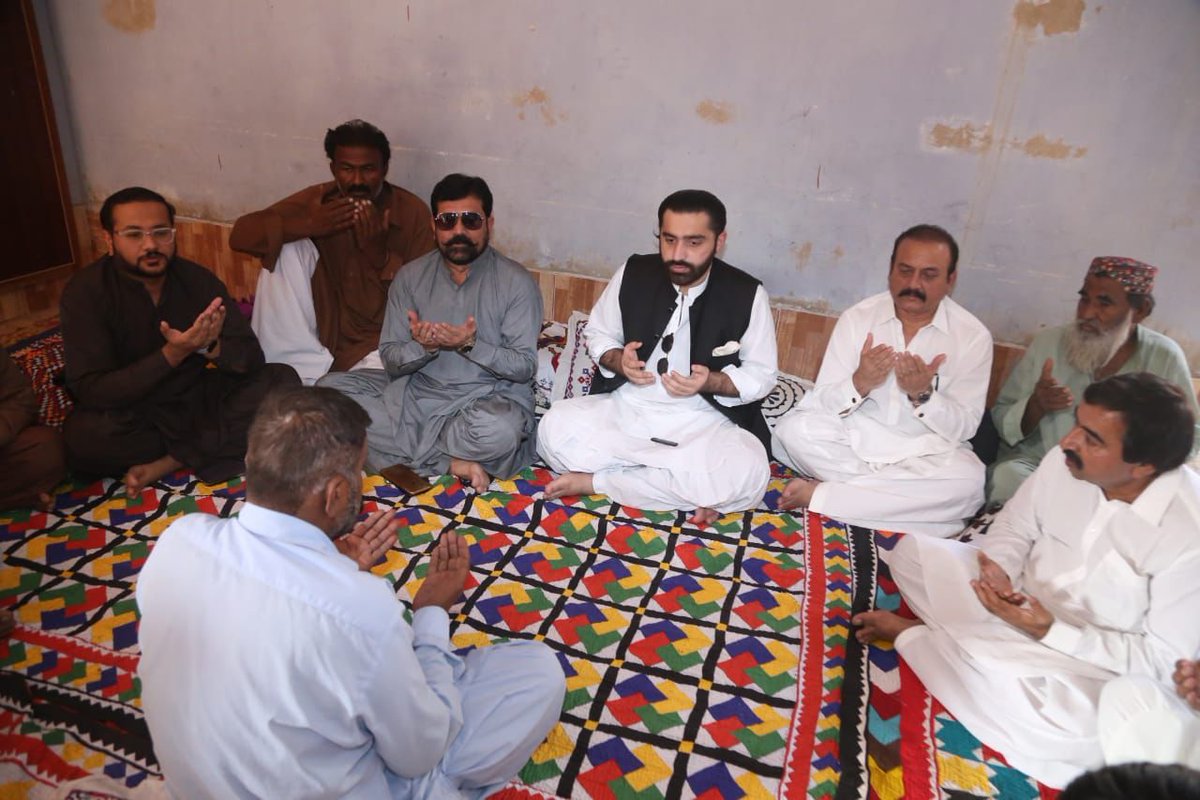 Dated 25-10-2023
PPP leader @rawalsharjeel offered condolences with different communities of TMC Tando Fazul Hyderabad Rural PS63