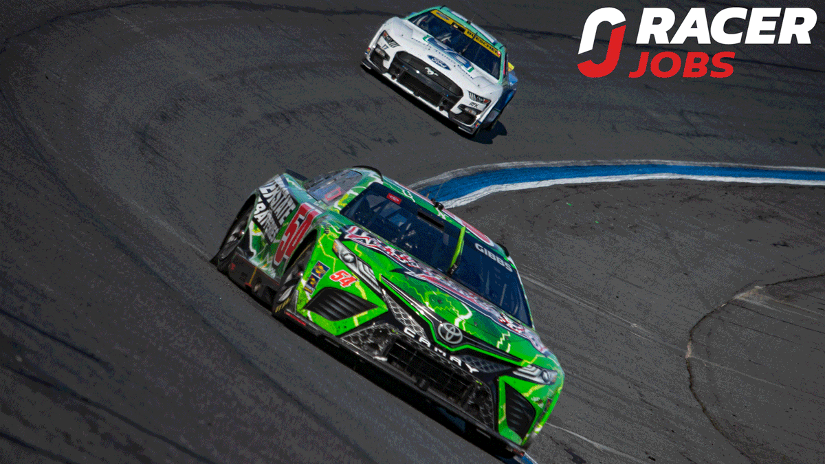racerjobs's tweet image. .@JoeGibbsRacing &amp;amp; @RFKracing may be in the thick of the #NASCAR Playoffs, but they have a number of unique job openings available right now! 

There are currently 10 jobs open at JGR &amp;amp; four at RFK Racing! Check out Racer Jobs to learn more &amp;amp; apply today! hubs.ly/Q026Lbp_0