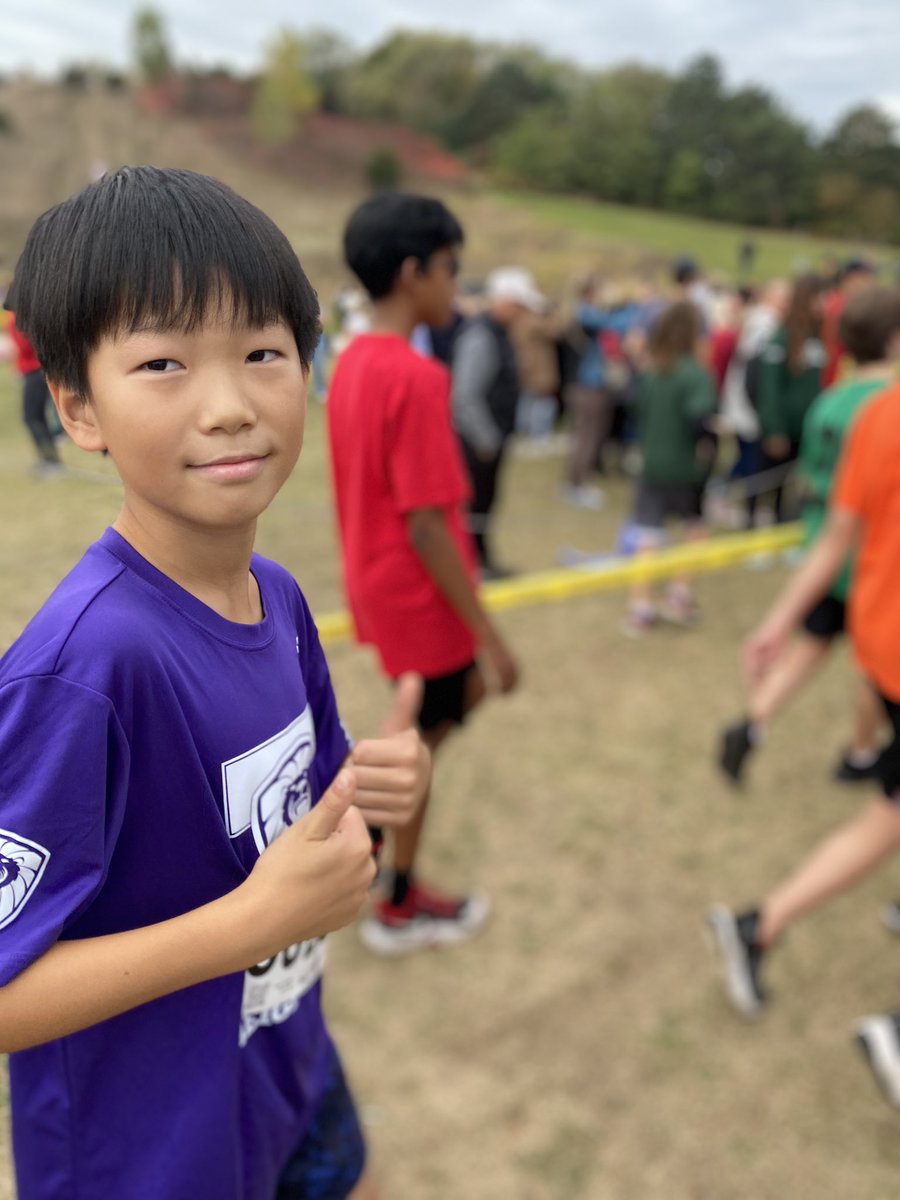 ZionTdsb's tweet photo. Good luck 🤞 to all awesome runners today at the @TDESAA_TDSB @tdsb Cross Country City Finals!  Thank you to #tdessa for organizing another terrific day of student athletics! We’re also rooting for the home team @ZionTdsb so let’s go LIONS 🦁 🦁 🦁 👏 #zionathletics @MrLeTDSB 😊 https://t.co/tsjlHoGvei