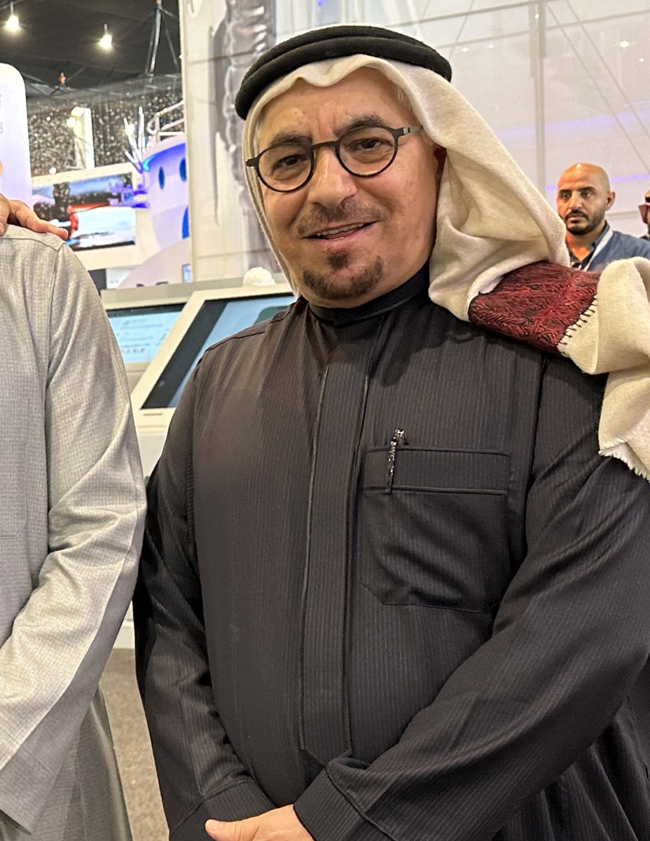 Ala2Alzahrani's tweet photo. انا لله وانا اليه لراجعون انتقل الى رحمة الله تعالى العم #سعيد_بن_رداد_الزهراني اسال الله ان يغفر له و يرحمه و يسكنه فسيح جناته ولا حول ولا قوة الا بالله https://t.co/eV7tiNJbGs