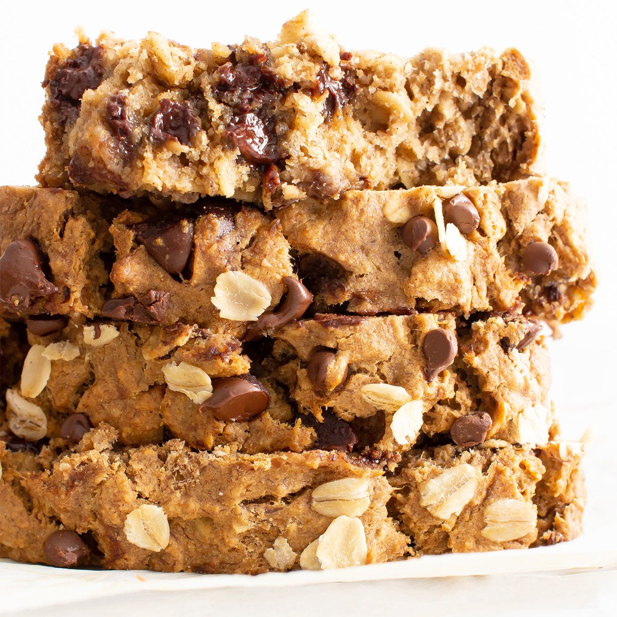 BeamingBaker's tweet photo. The loveliest Oatmeal Banana Bread is perfectly moist with just the right amount of chewy rolled oats, packed with your favorite add-ins!
​​​​​​​​
Recipe: https://t.co/82PMkjQ4Ff https://t.co/AkTqw0zdgj